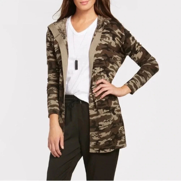 Sanctuary Sweaters - Sanctuary Hooded Camo Cardigan. XS